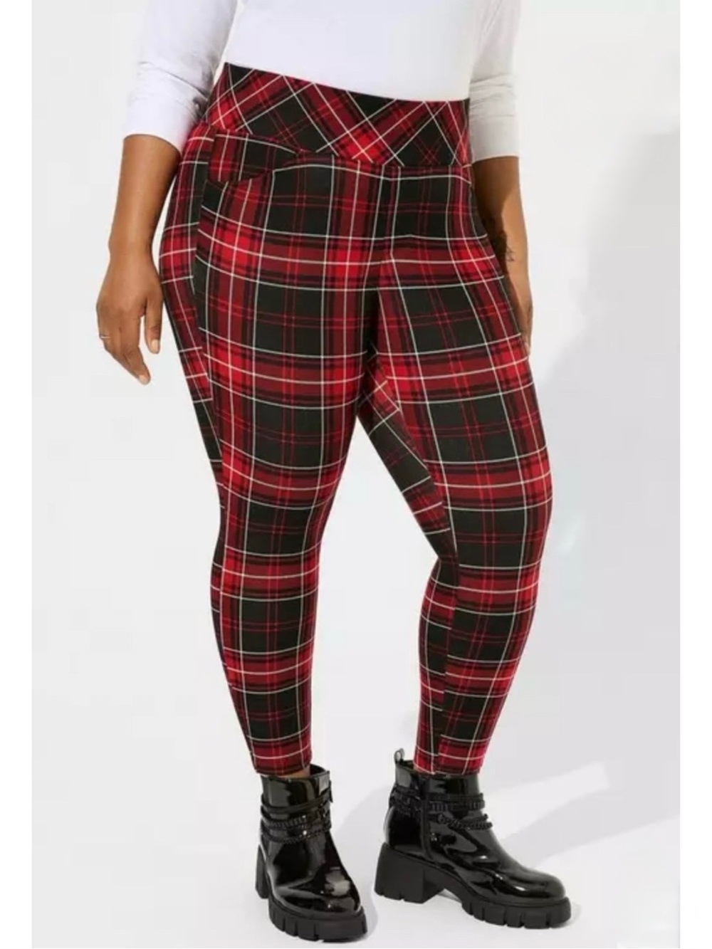 NWT TORRID | Red Black Plaid Studio Pixie Luxe Ponte Leggings Pants 4x Short